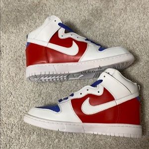 Tennis shoes Size 8 1/2